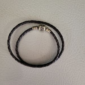 PANDORA double PURPLE LEATHER  charm bracelet.